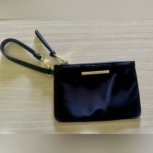 Steve Madden Black Wristlet NWOT